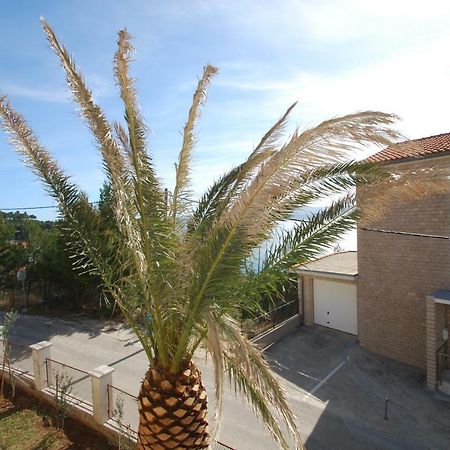 Batinic Apartmani Omiš Extérieur photo