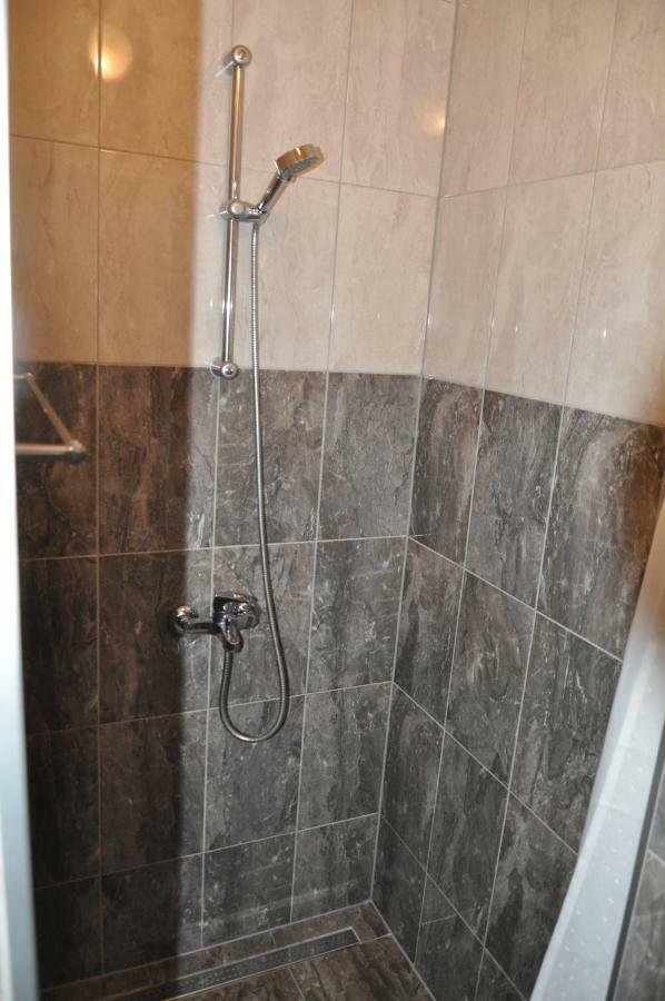 Batinic Apartmani Omiš Extérieur photo